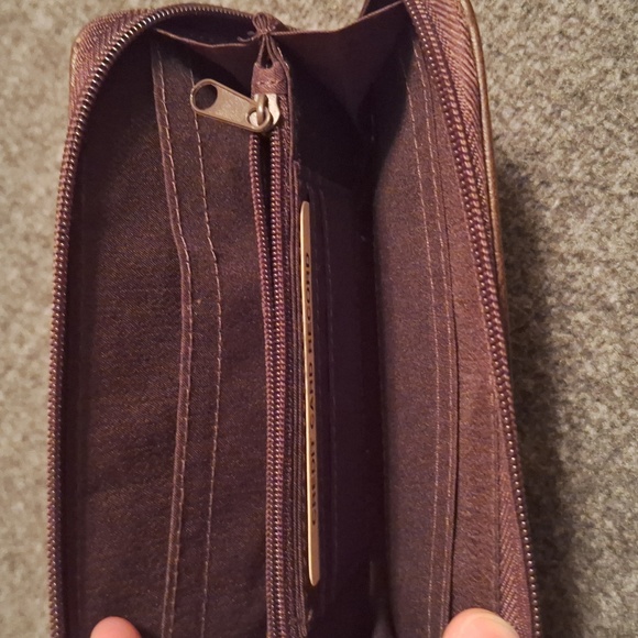 Send Me$65. Offer 4 Xmas THE SAK Shoulder Bag & I'll Accept! Offer Till 12-10-25 - Picture 12 of 14